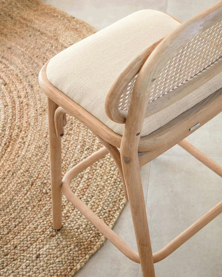 Барный стул Doriane из массива дуба с натуральной отделкой и мягким сиденьем 65 см - фото 3