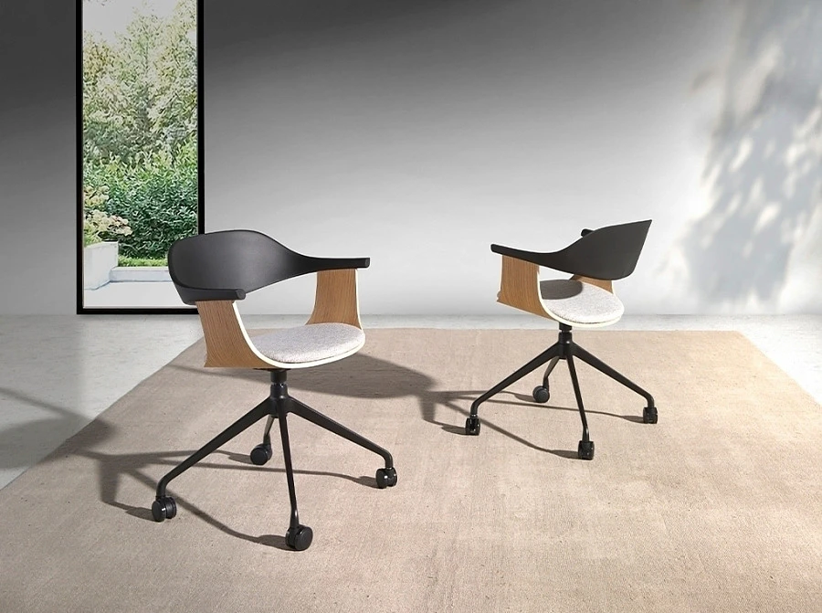 Стул 4130/DC-S200D из св.-серой ткани и пластика - фото 5