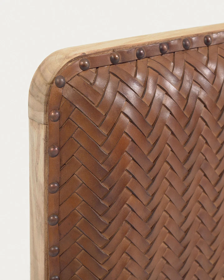Изголовье кровати Natesa из массива тика и кожи 163 x 60 см - фото 6