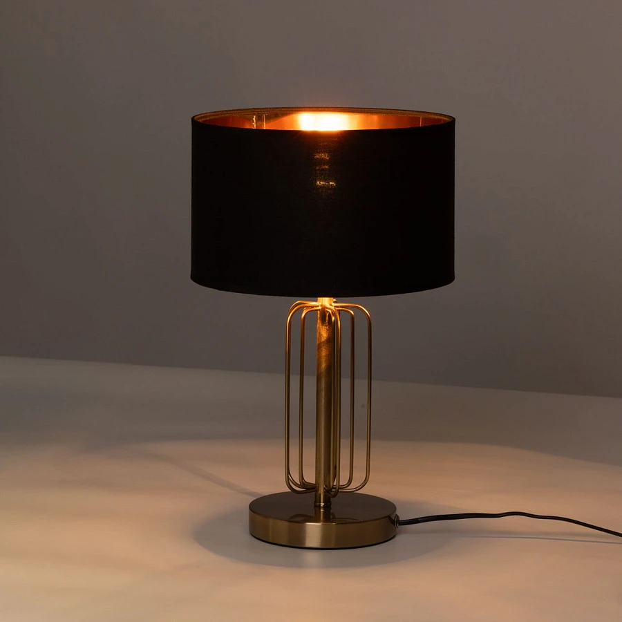 Настольная лампа MW-Light Шаратон 628030601 - фото 2