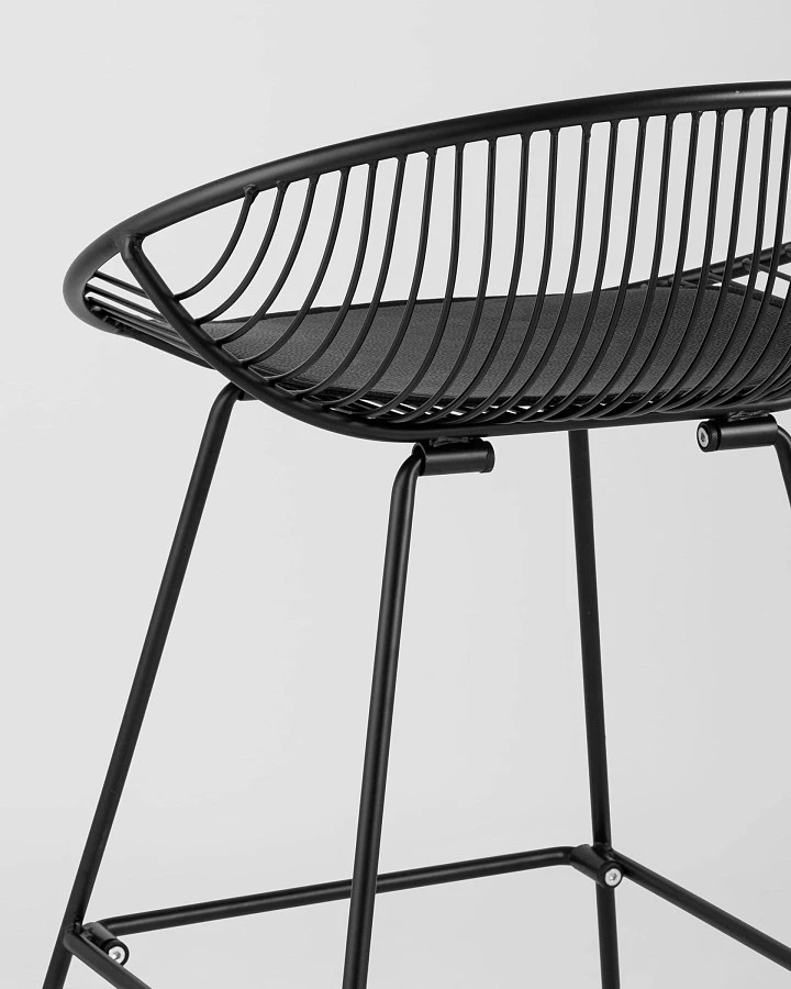 Стул полубарный UFO черный с черной подушкой - фото 7